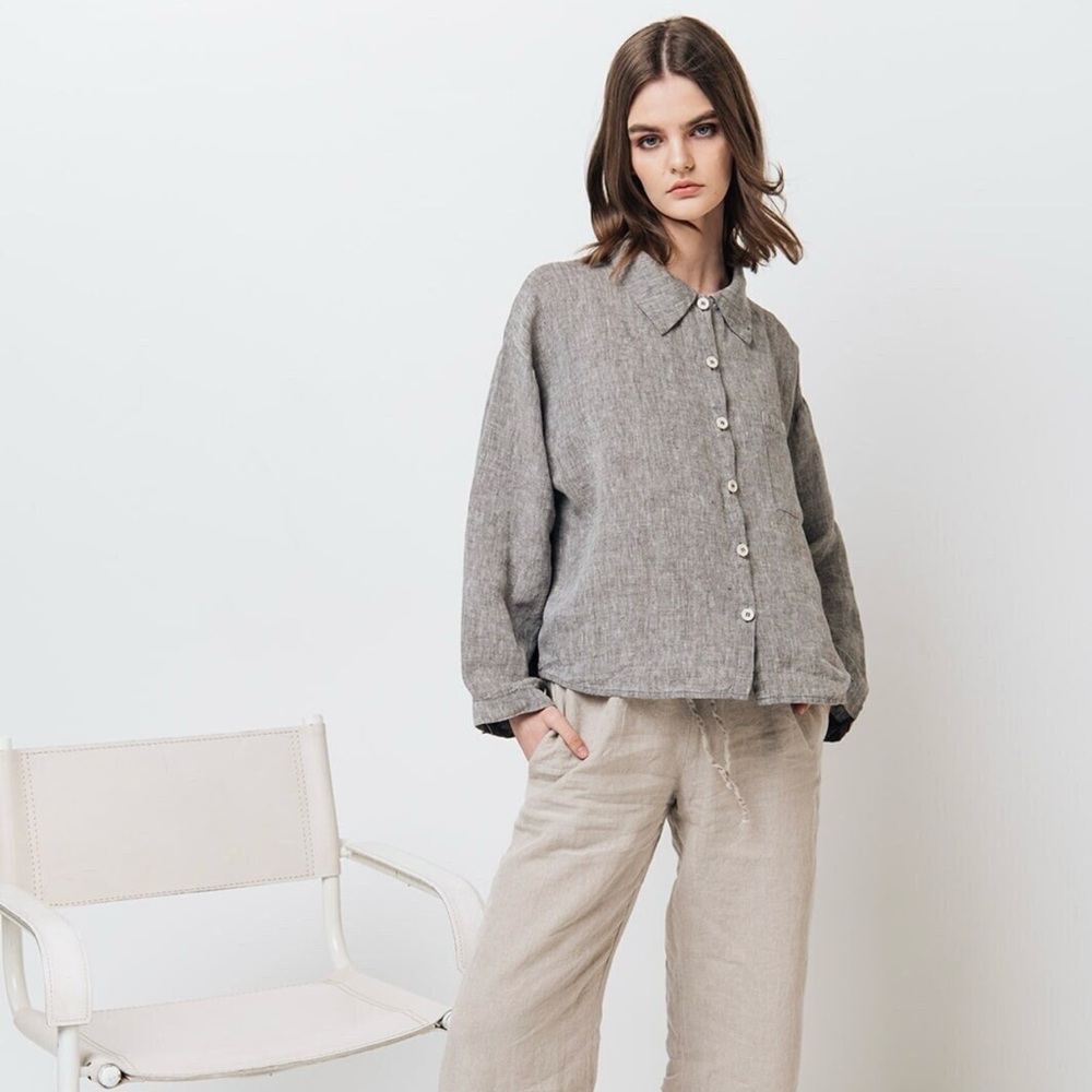 Boxy Linen Button-up Shirt